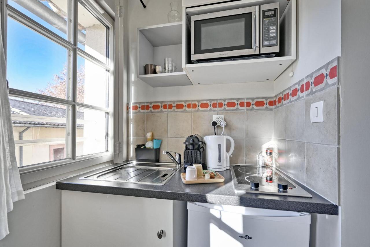 Au Coeur Des Papes, Dans Batisse De Charme Studios & Appartements En Coeur De Ville Avignon Eksteriør bilde