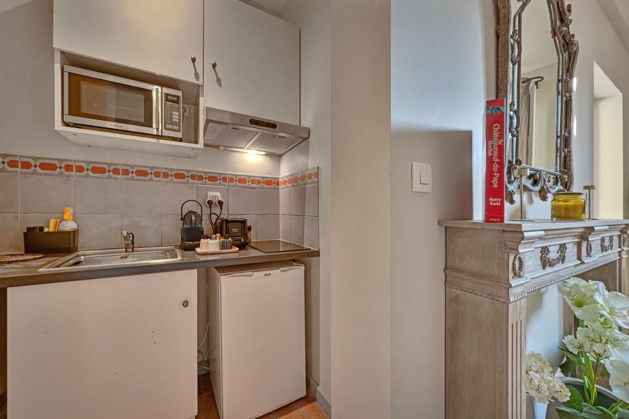 Au Coeur Des Papes, Dans Batisse De Charme Studios & Appartements En Coeur De Ville Avignon Eksteriør bilde