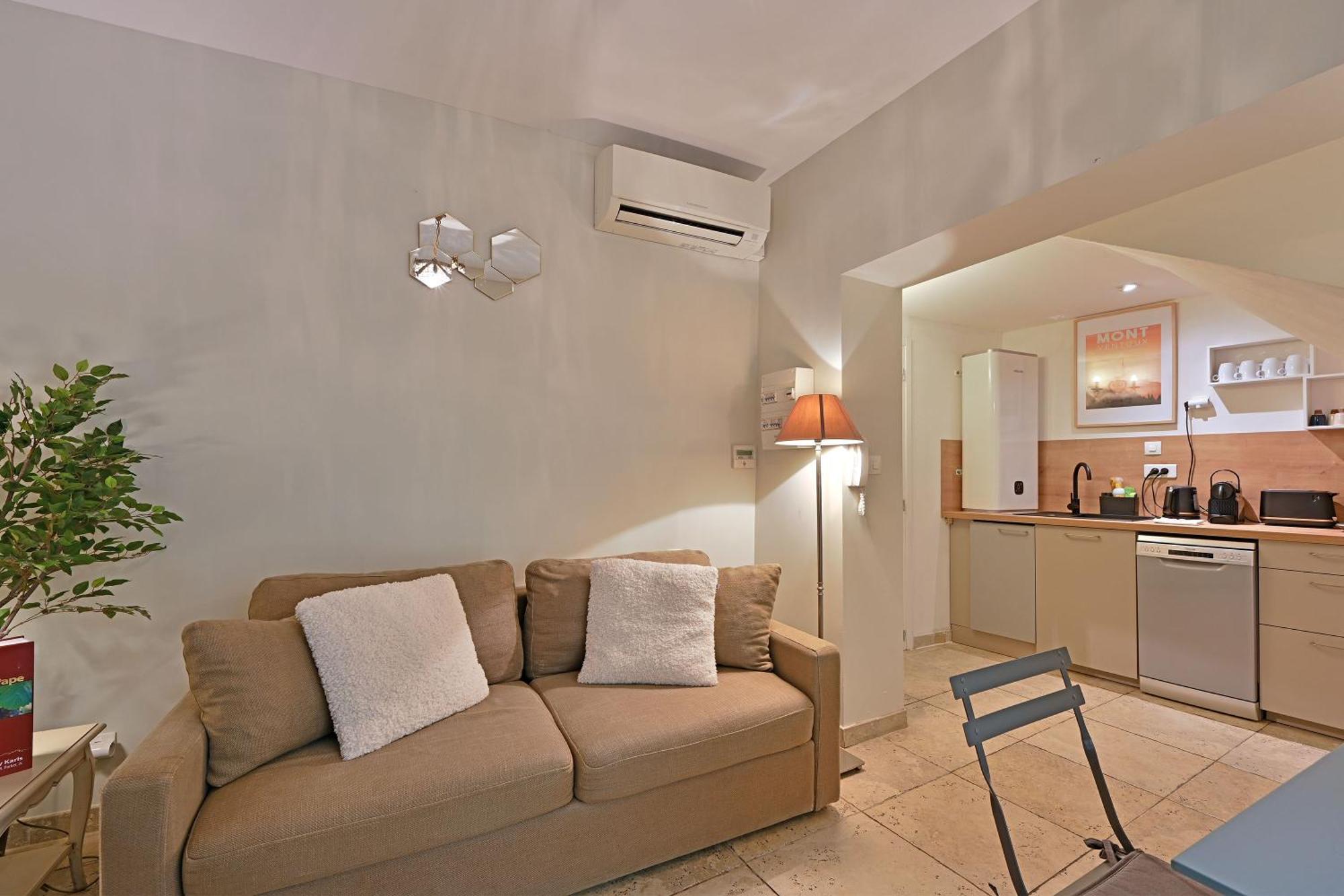 Au Coeur Des Papes, Dans Batisse De Charme Studios & Appartements En Coeur De Ville Avignon Eksteriør bilde
